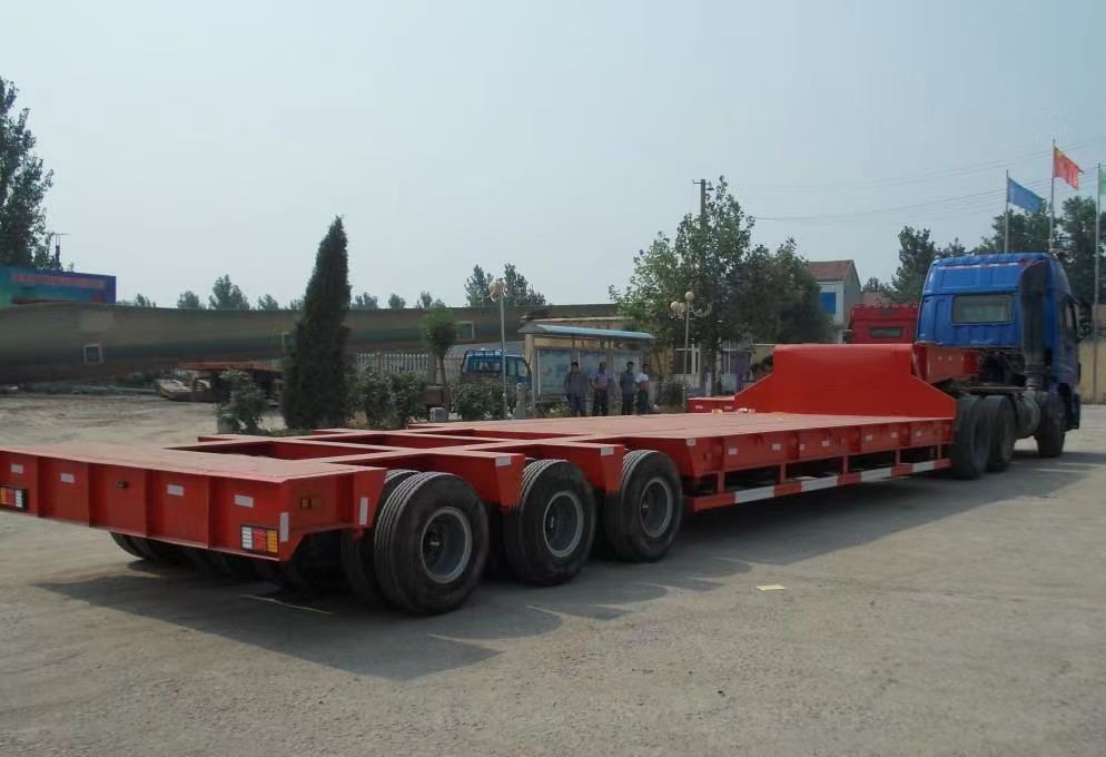 Trailer Pemuat Rendah Low Loader Trailer